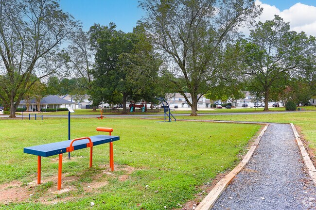 Sendero para caminar - Faris Residences Newnan