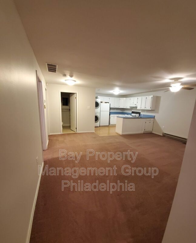 Building Photo - 140 Pleasant St