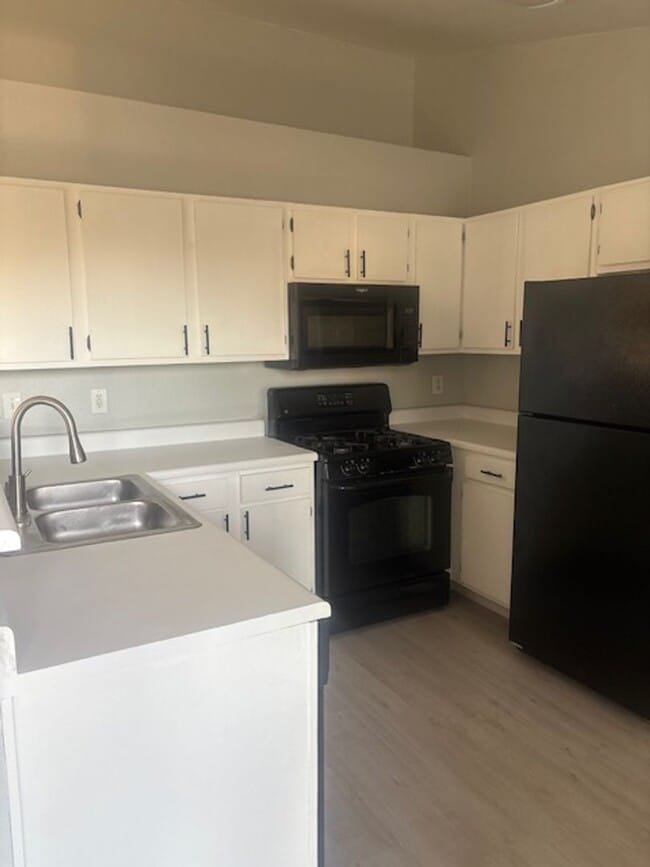 Building Photo - 4612 Krissylouise Way