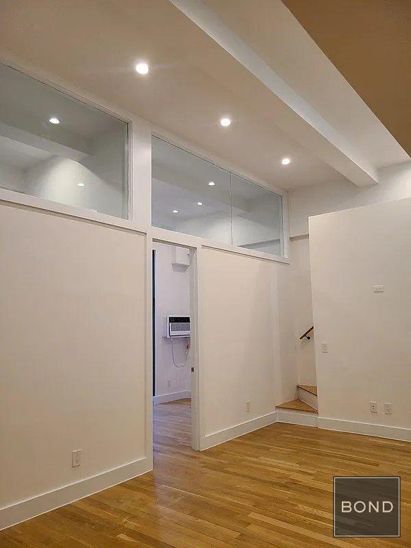Foto del edificio - 210-220 East 22nd Street