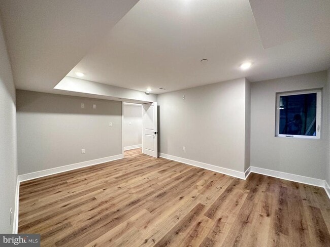 Foto del edificio - 1722 Master St