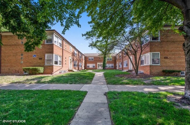 Foto del edificio - 2118 W Berwyn Ave