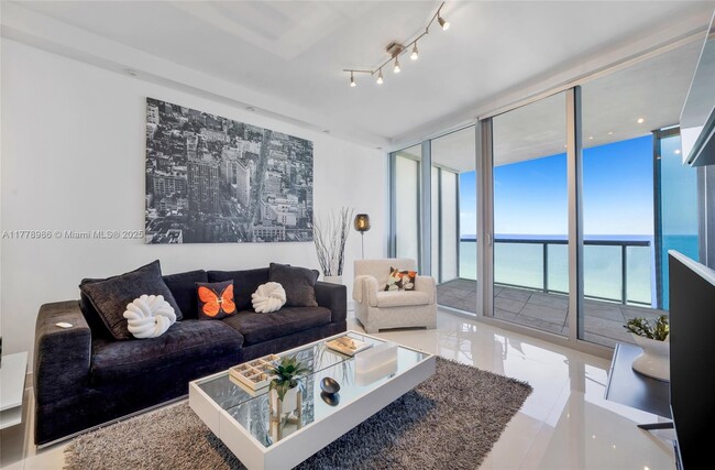 Building Photo - 17121 Collins Ave