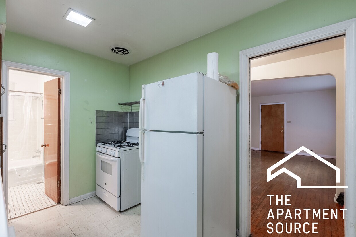 3417 N Seeley Ave Unit 2E, Chicago, IL 60618 Condo for Rent in