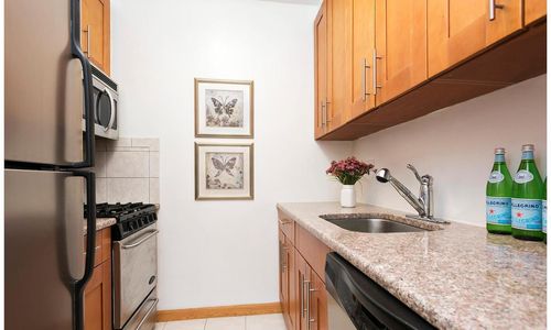 Foto del edificio - 230 E 40th St
