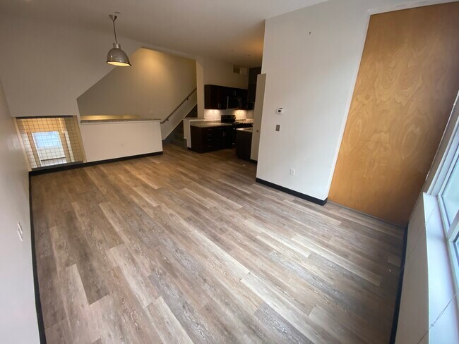 Foto del edificio - 379 Harrison Ave