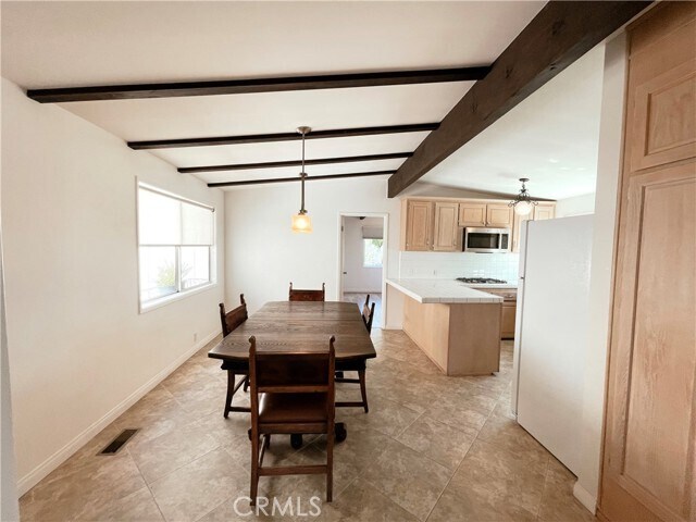 Foto del edificio - 1542 Steinhart Ave
