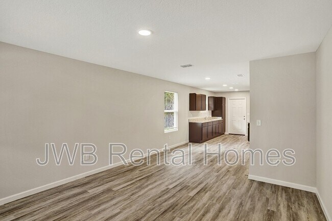 Foto del edificio - 2516 Lewis St