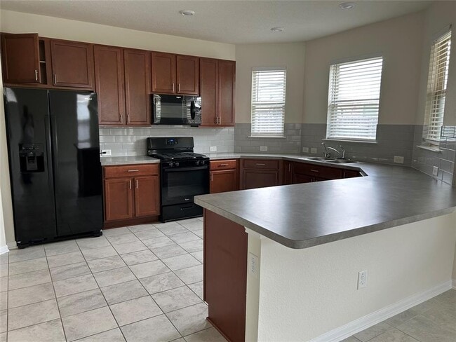 Building Photo - 9843 Mls Fld Dr