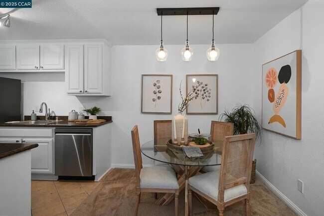 Foto del edificio - 1505 Kirker Pass Rd