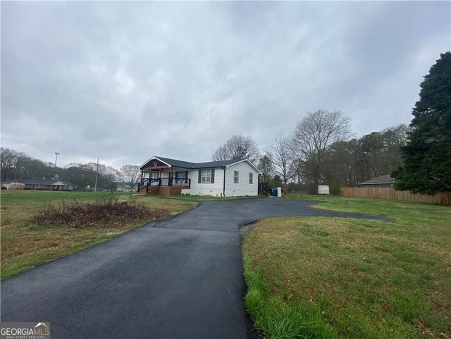 Building Photo - 318 Willowwind Dr