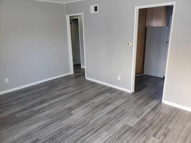 Foto del edificio - 1725 E Calvert St