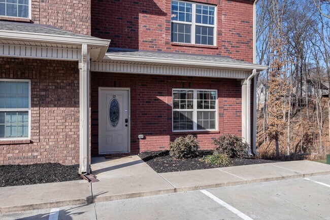 Foto del edificio - 550 Peachers Mill Rd