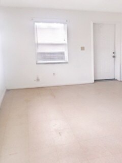 Building Photo - 13037 First St