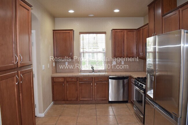 Foto del edificio - 2 br, 2.5 bath House - 47 Villa Gardens Ct