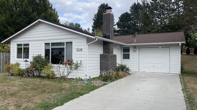 Building Photo - 5228 18th Ave SW