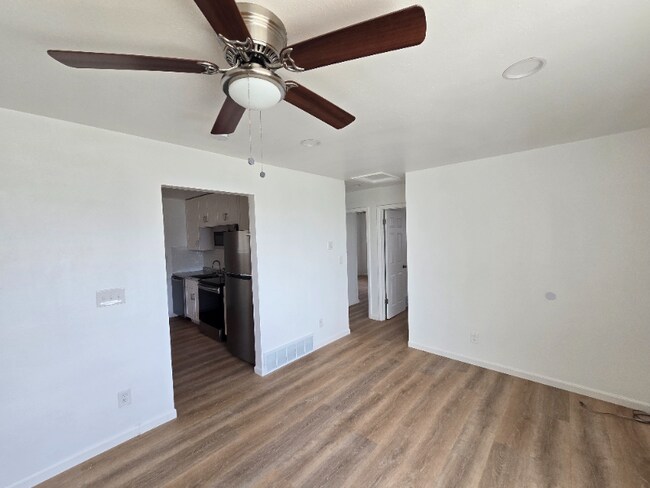 Photo - 6631 Julian St Apartment