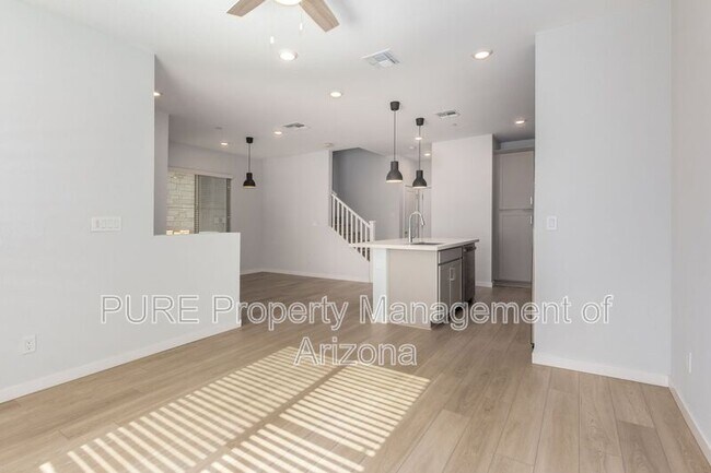 Photo - 4601 S Renaissance Dr Townhome