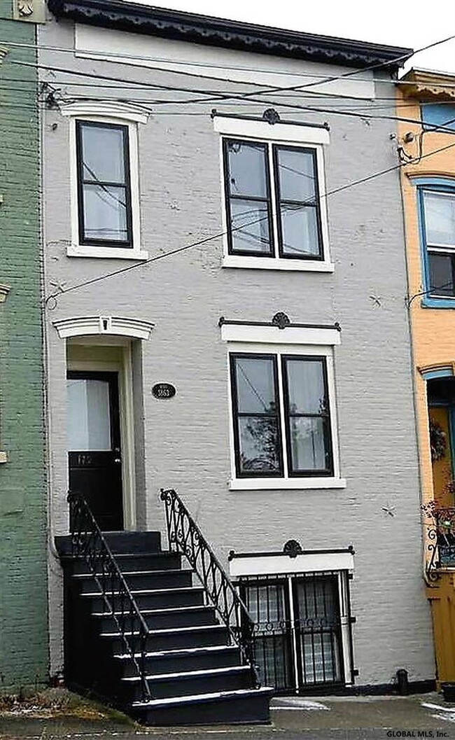 Building Photo - 179 EAGLE St