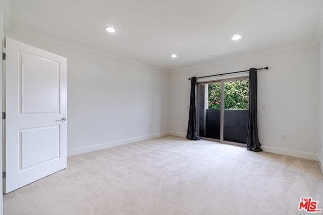Building Photo - 1409 Armacost Ave
