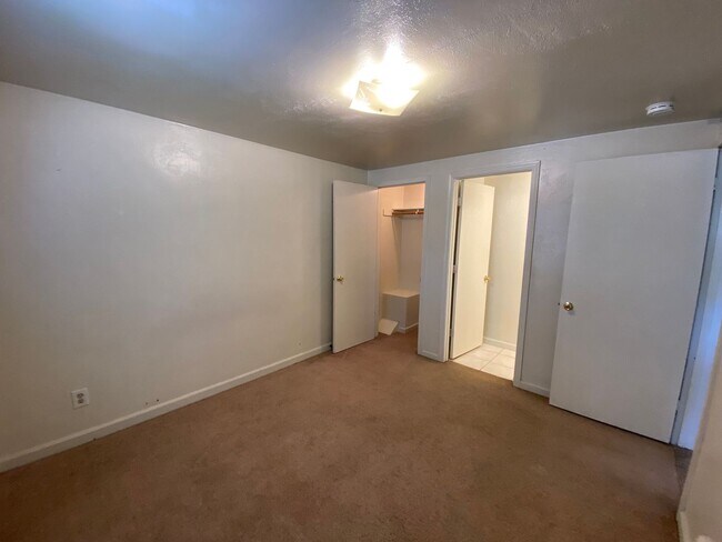 Building Photo - (NEW) 152 Maywood Avenue