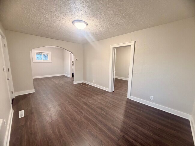 Foto del edificio - 1226 Shakespeare Ave