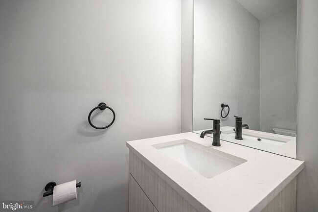 Foto del edificio - 845 N 15th St