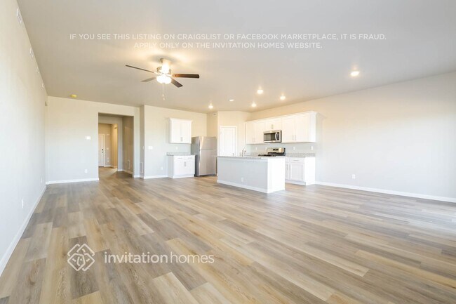 Foto del edificio - 972 Cascade Falls St