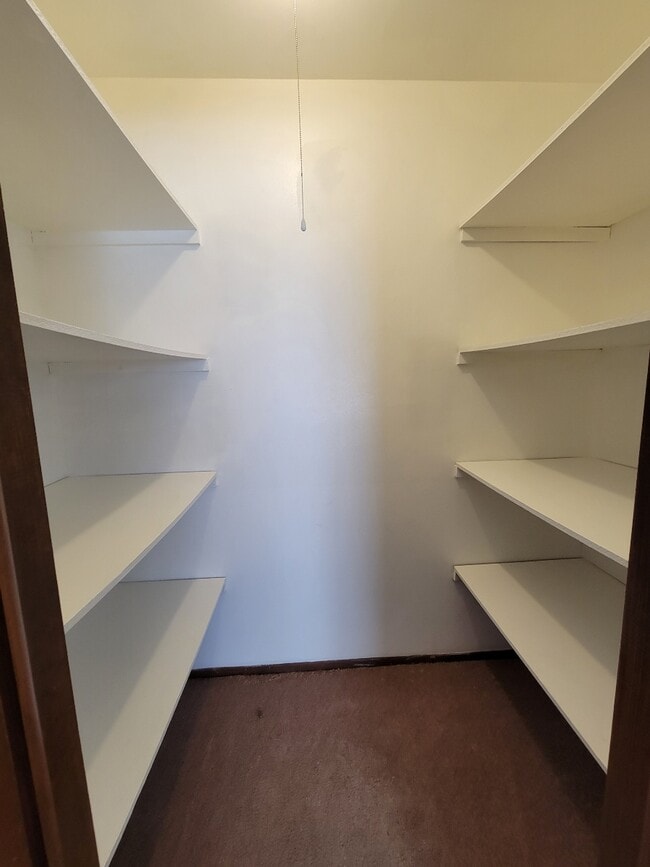 Foto del edificio - 1327 Southwestern Dr