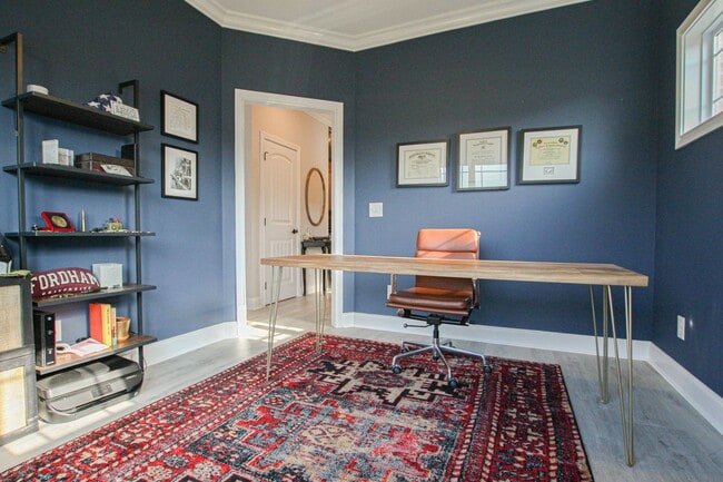 Building Photo - Pet Friendly in Sango!