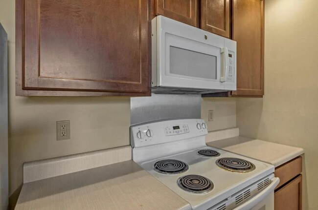 Building Photo - 3861-3869 McRee