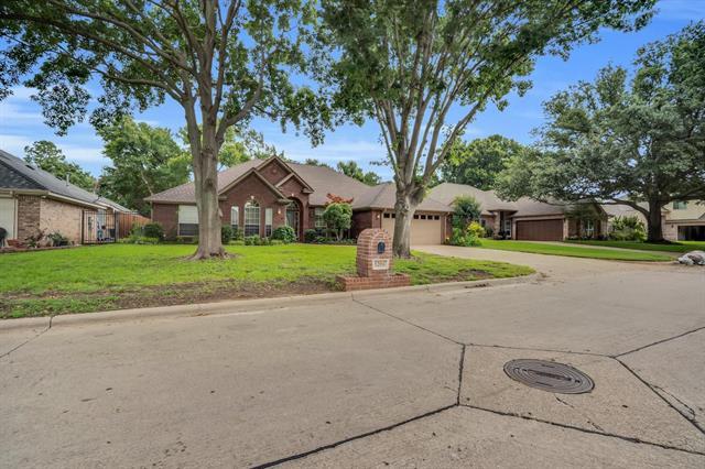 Foto del edificio - 1206 Brook Arbor Dr