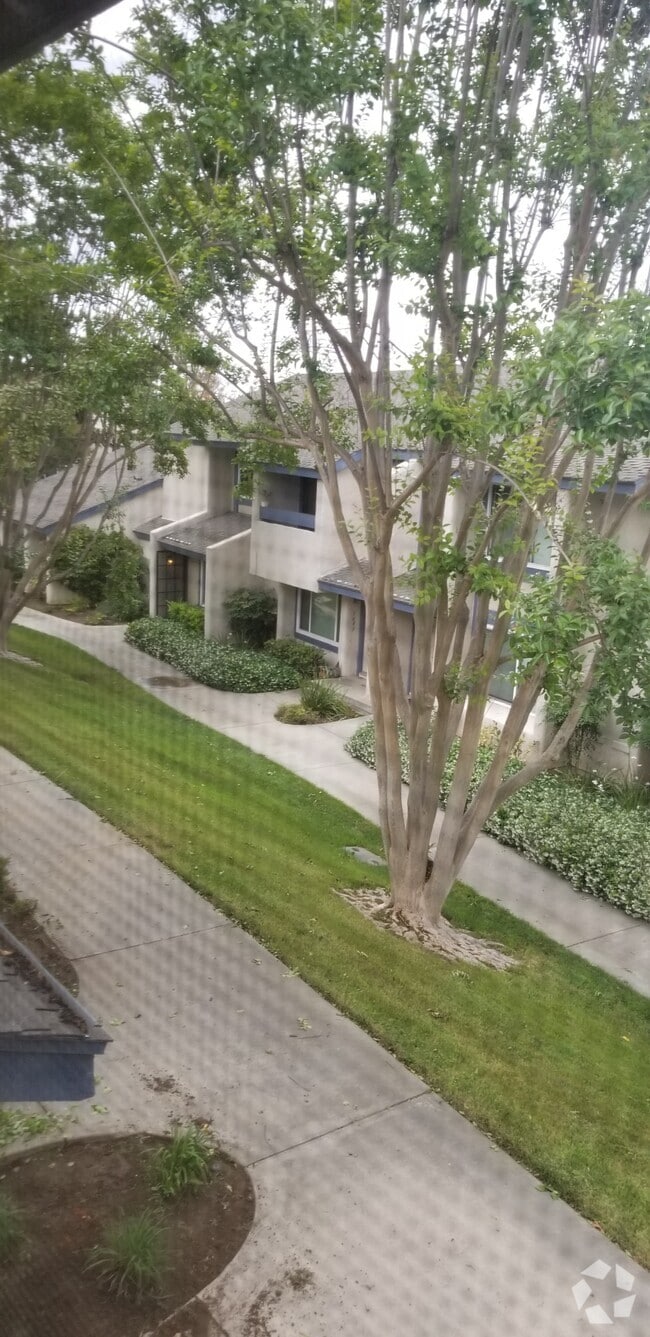 Brea Corsican Villas Short Term Apartments for Rent Brea, CA 3