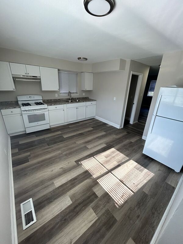 Foto del edificio - 4440 Norfolk Ave