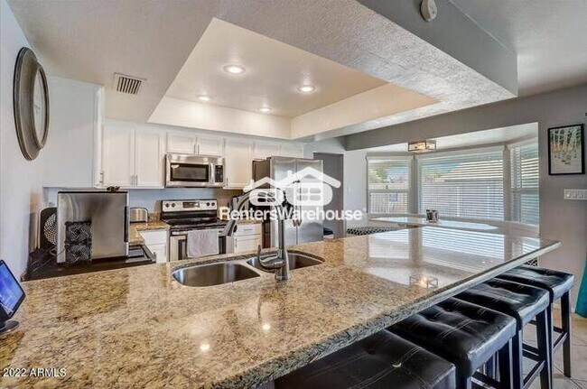 Building Photo - 4145 W Danbury Dr