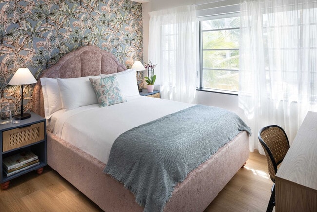 Foto del edificio - 1200 Ocean Dr