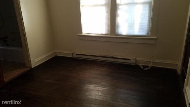 Building Photo - 2 br, 1 bath House - 711 Jefferson Davis Hwy