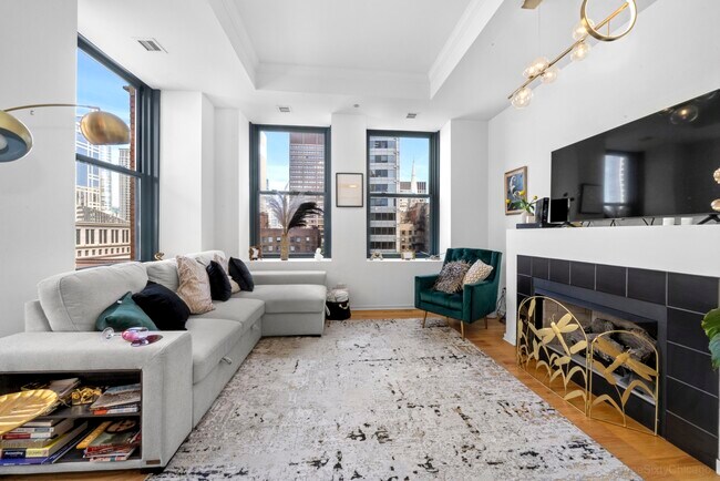 Foto del edificio - 208 W Washington St