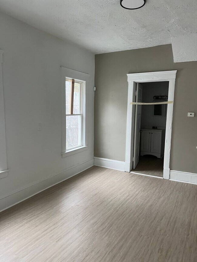 Foto del edificio - 853 E 155th St