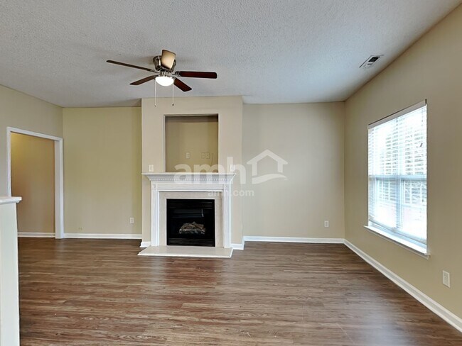 Building Photo - 616 Prickly Pear Drive