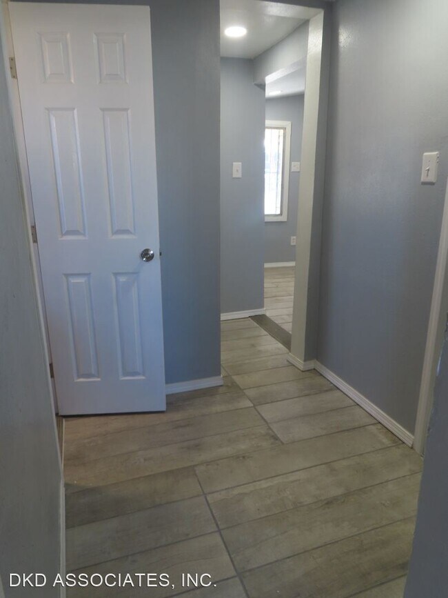 Foto del edificio - 2 br, 1 bath House - 4009 PIERCE UNIT 2