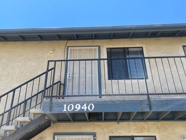 Building Photo - 10940 Jeremy Dr