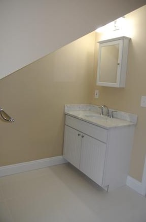 Building Photo - 310 Allston St