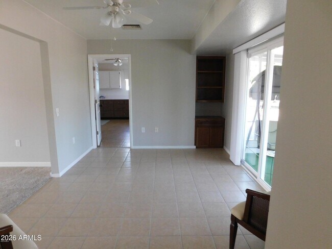 Foto del edificio - 10414 W Signal Butte Cir