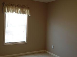 Building Photo - 10421 Leven Blvd
