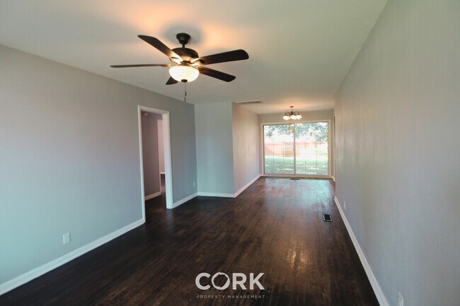 Foto del edificio - 3104 NW 65th St