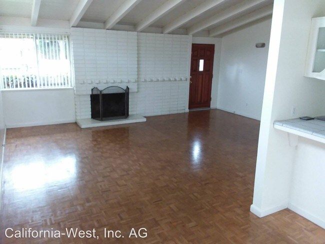 Building Photo - 3 br, 2 bath House - 506 N. HART