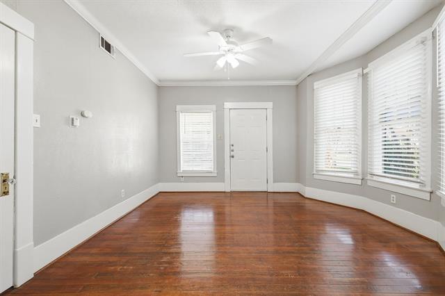 Foto del edificio - 4822 Worth St