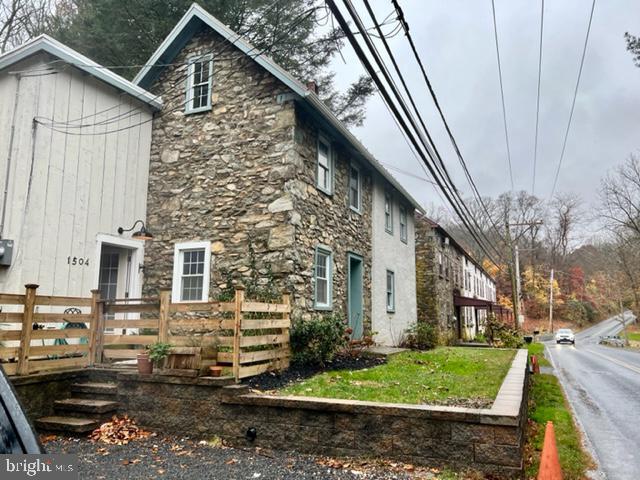 Foto principal - 1504 Bondsville Rd