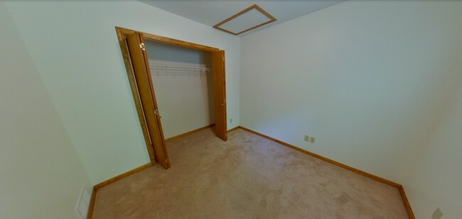 Building Photo - 3D Tour Available + Fenced in Yard + West ...
